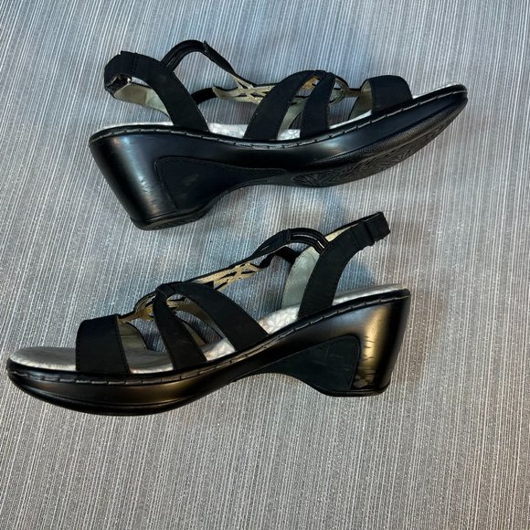JBU by Jambu Gigi Wedge Sandals, Black 7.5 - Picture 8 of 13